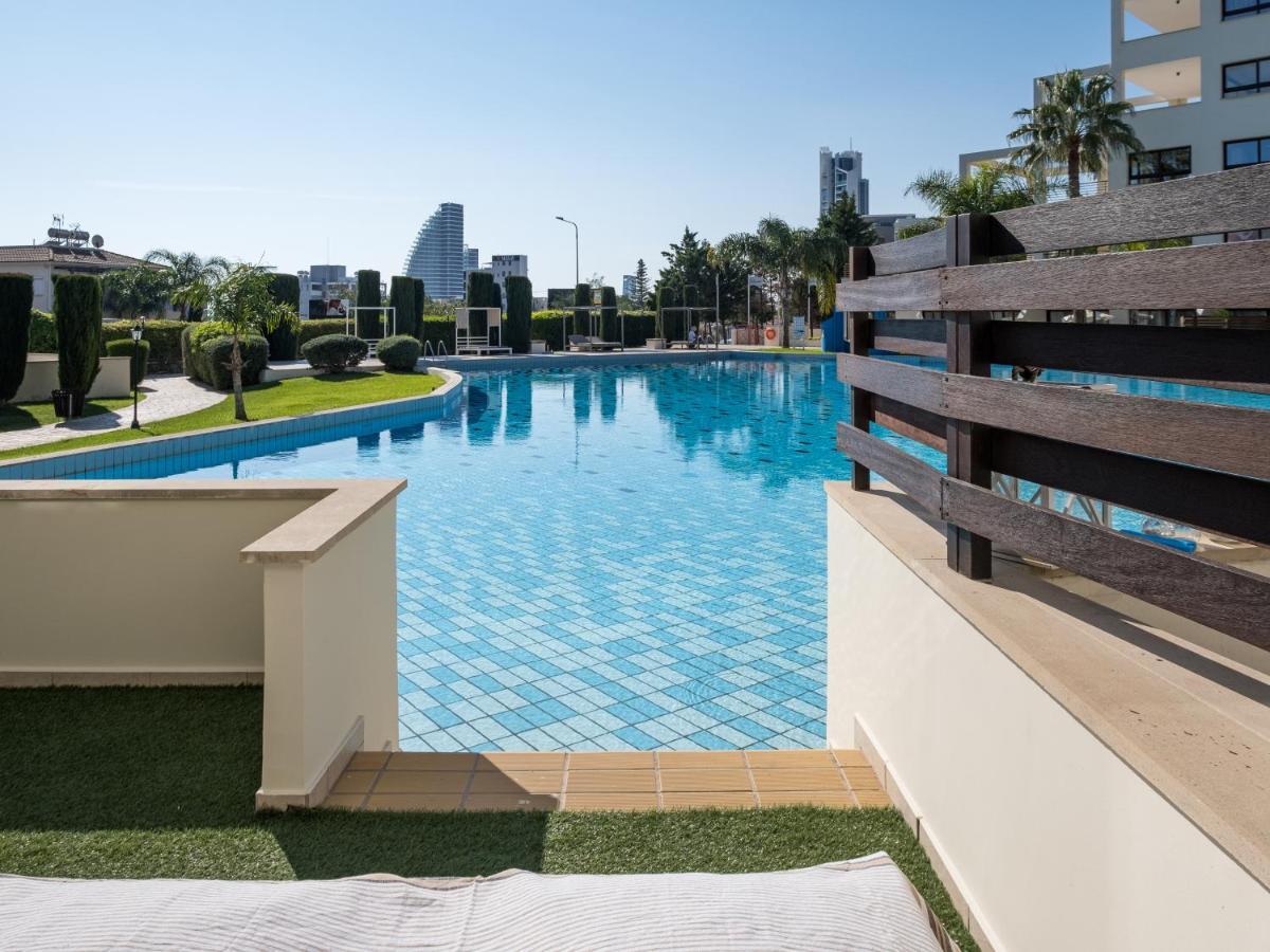 Sanders Aqua Park Resort - Precious 3-Bedroom Holiday Home With Shared Pool Limassol Eksteriør billede