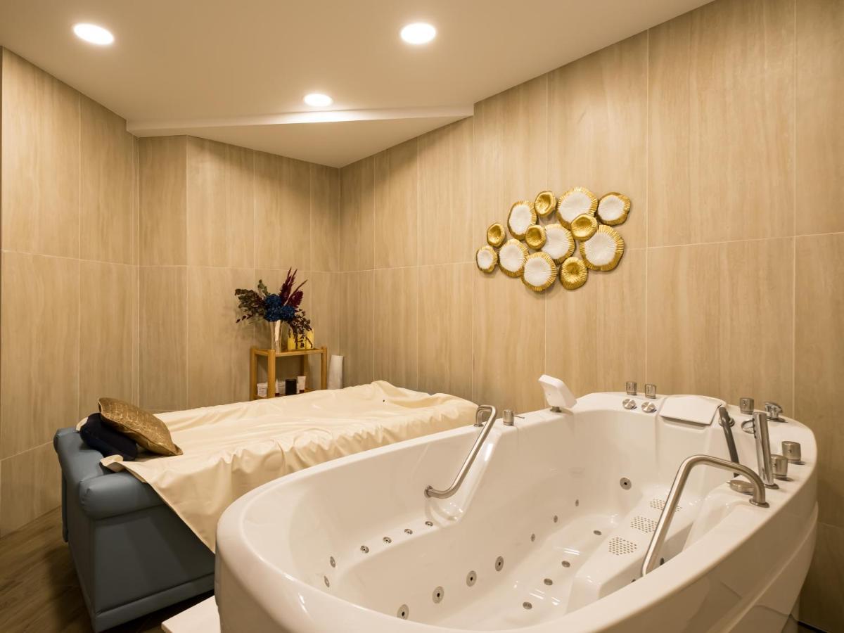 Sanders Aqua Park Resort - Precious 3-Bedroom Holiday Home With Shared Pool Limassol Eksteriør billede
